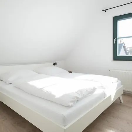 Apartment Lee Ost 2 3